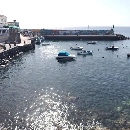 Daire Abrigos Sea-port View